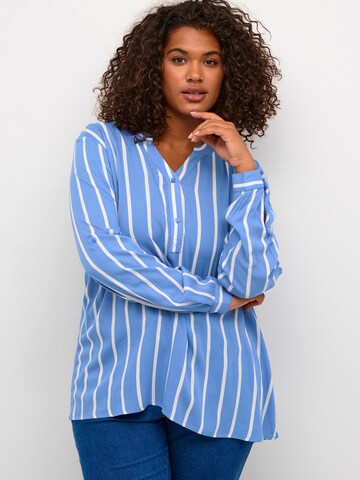 KAFFE CURVE Blouse 'Sida' in Blauw: voorkant