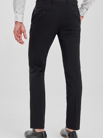 Next Regularen Hlače na rob | črna barva