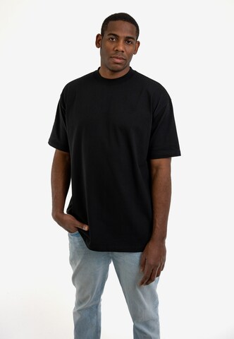 Tricou 'Sammy Oversized' de la Johnny Urban pe negru: față