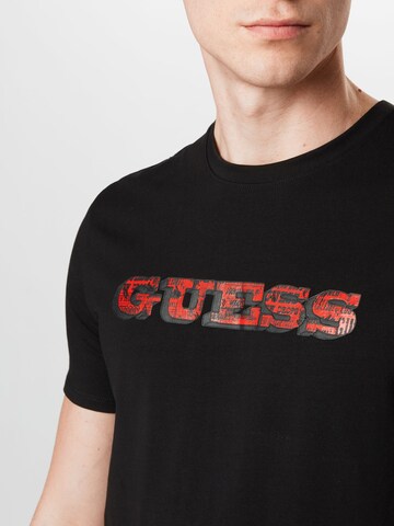 Tricou de la GUESS pe negru