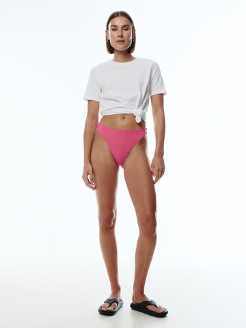Pantaloncini per bikini 'Ike' di EDITED in rosa