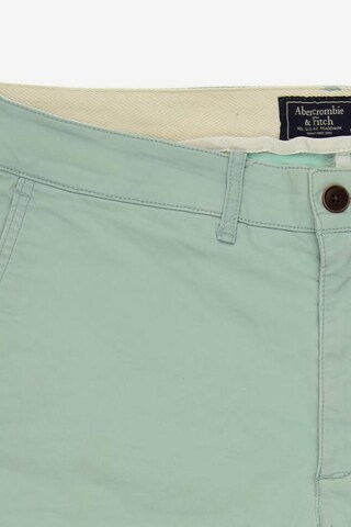Abercrombie & Fitch Shorts in 32 in Green