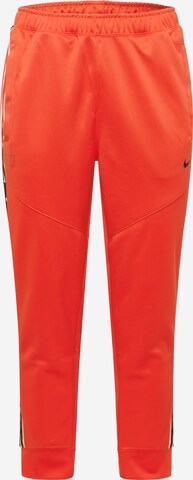 Effilé Pantalon Nike Sportswear en rouge : devant