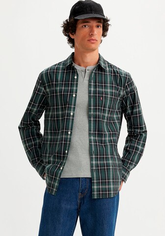 LEVI'S ® Button Up Shirt in Green: front