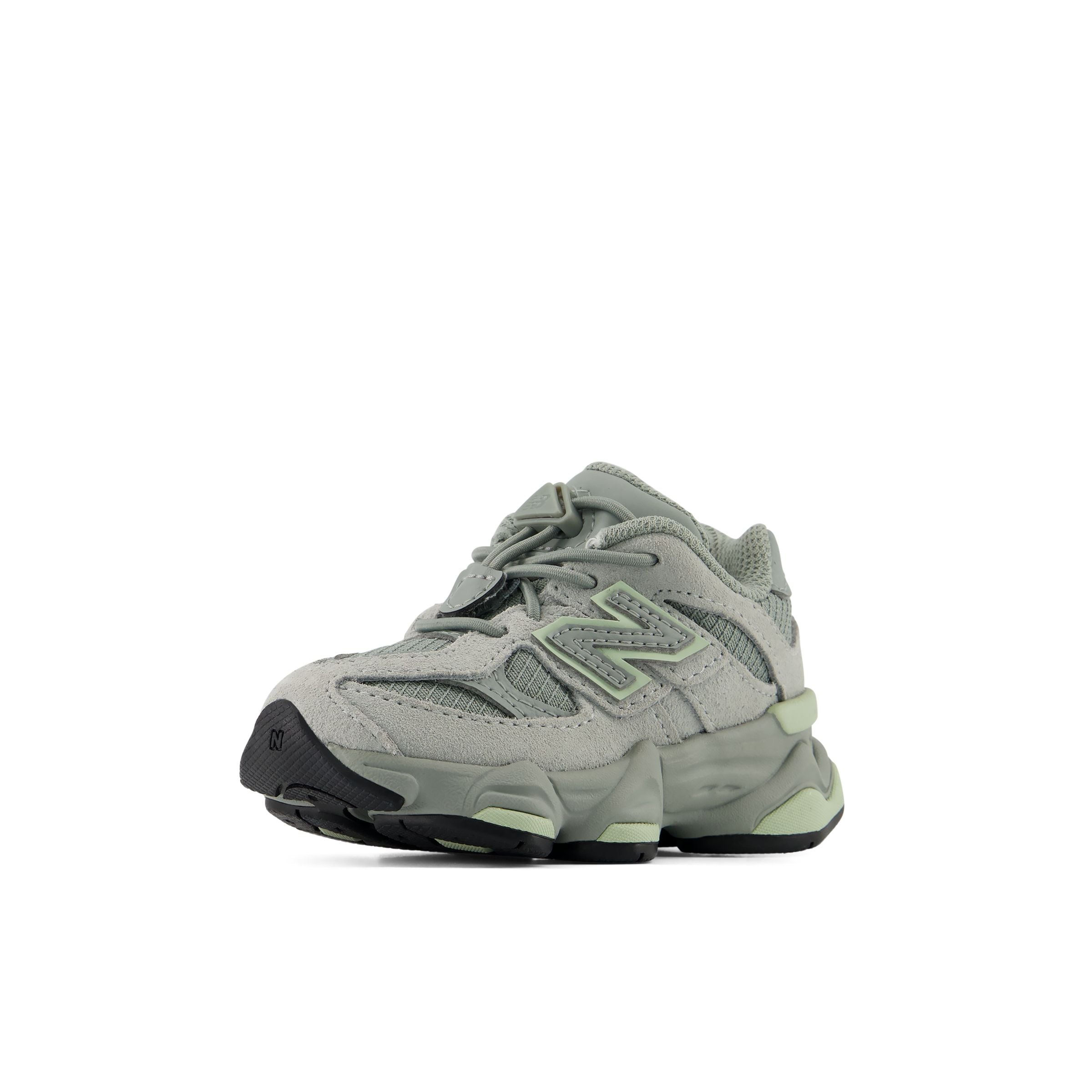 new balance Trainers '9060' in Grey: front