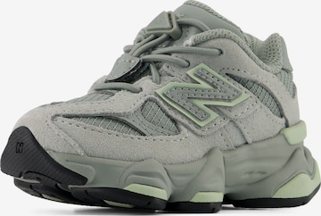 new balance Trainers '9060' in Grey: front