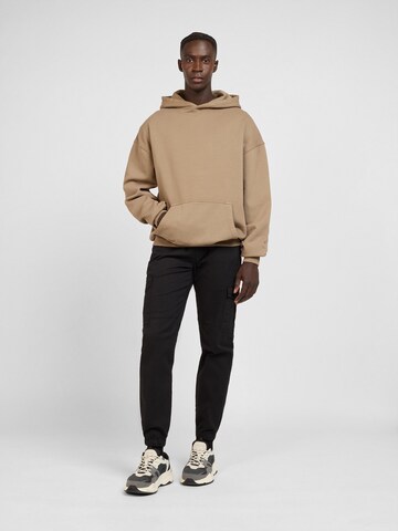 Pittman Tapered Cargo Pants 'Darius' in Black