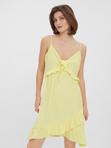 VERO MODA Letní šaty 'Lee' – žlutá: přední strana