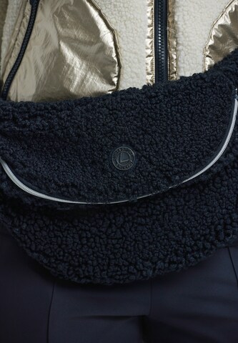 LUHTA Fanny Pack in Black