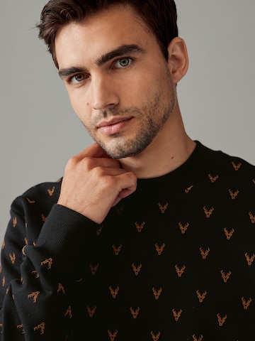 Next - Sudadera en negro