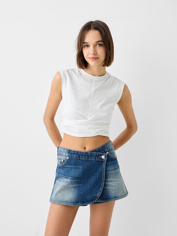 Bershka Regular Shorts in Blau: predná strana