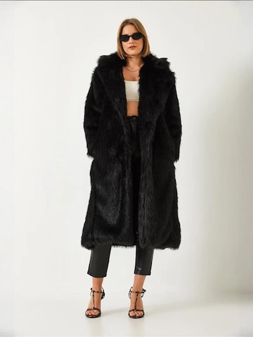 Manteau d’hiver Bianco Lucci en noir