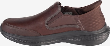 SKECHERS Slip-ons 'Skechers Slip-Ins: Slade' in Bruin: voorkant
