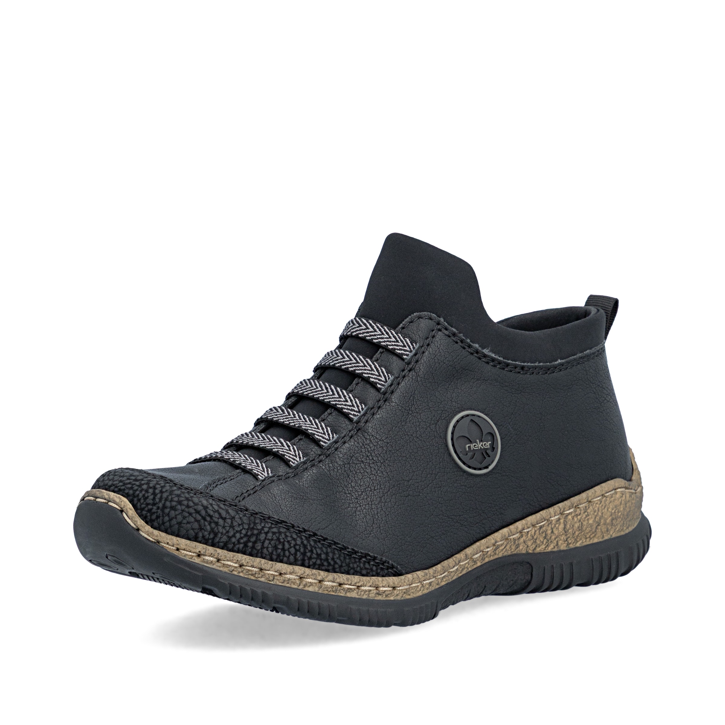 Slip on Rieker en noir : devant