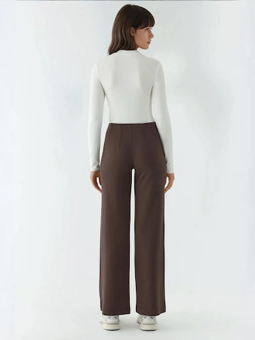 Hiccup Regular Broek in Bruin