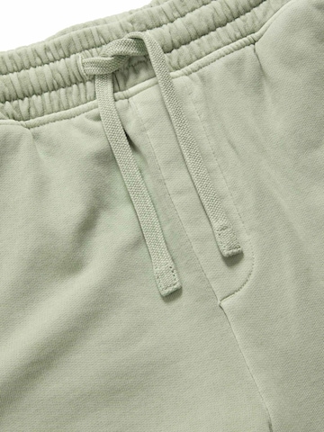 regular Pantaloni di Marks & Spencer in verde