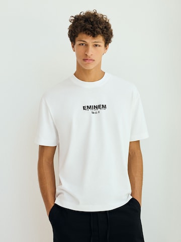 Bershka Shirt 'EMINEM' in White: front
