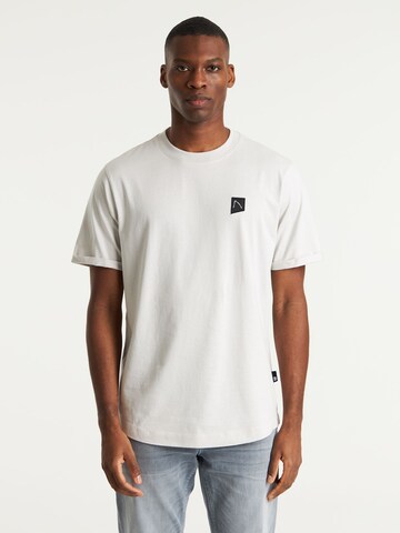 T-Shirt 'Bro' CHASIN' en gris : devant
