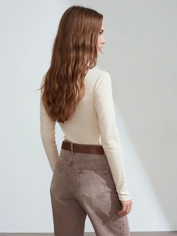 Dilvin Blusen in Beige