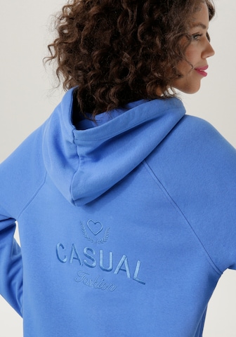 Aniston CASUAL Sweatshirt in Blau