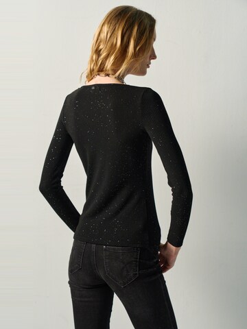KOROSHI Shirt in Schwarz