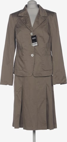 MADELEINE Anzug oder Kombination L in Beige: Vorderseite