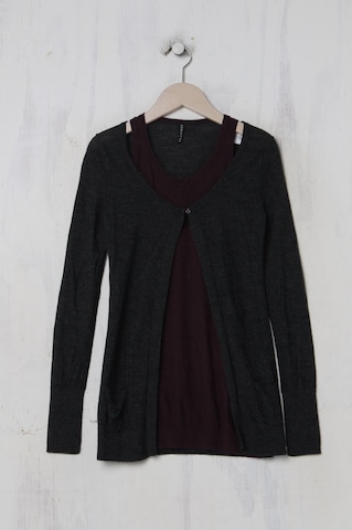BLEIFREI Lifewear Sweater & Cardigan in XXS-XS in Grey: front