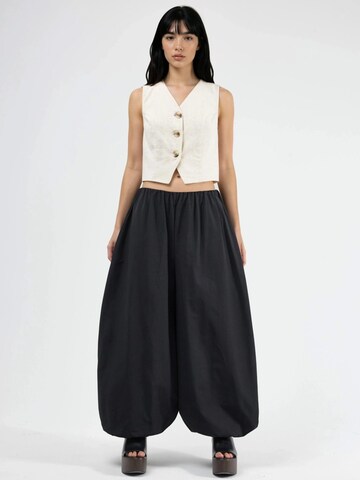 Barrel Pantalon Busem en noir