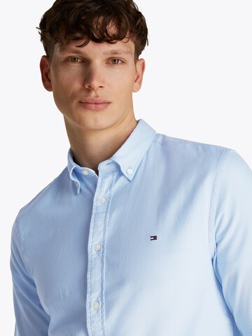 Coupe slim Chemise 'FLEX' TOMMY HILFIGER en bleu
