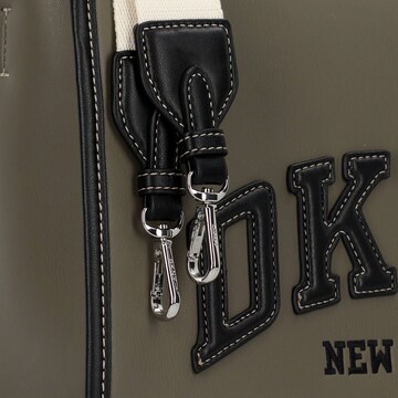 DKNY Shopper 'Hadlee' in Grün