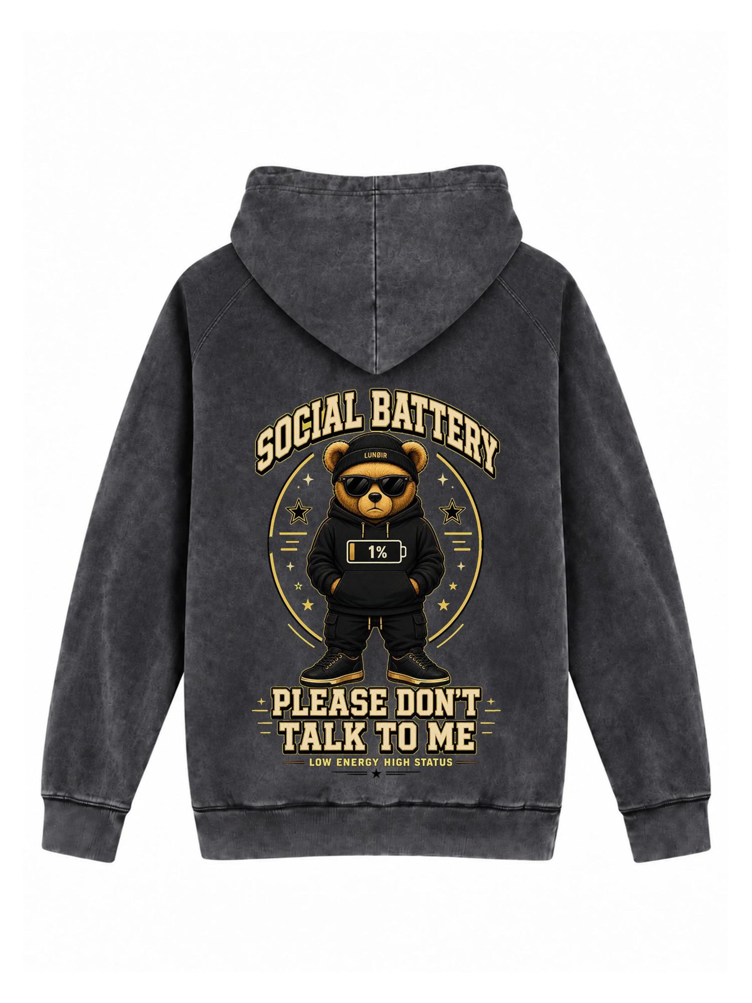 LUNØIR StudioSweater majica 'Please Don't Talk To Me' - crna boja: prednji dio