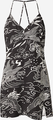 Robe Superdry en noir : devant