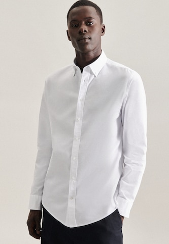 SEIDENSTICKER Přiléhavý střih Společenská košile – bílá: přední strana