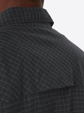 VAUDE Regular fit Athletic button up shirt 'Seiland IV' in Black