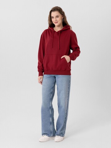 Felpa di Jacey Quinn in rosso