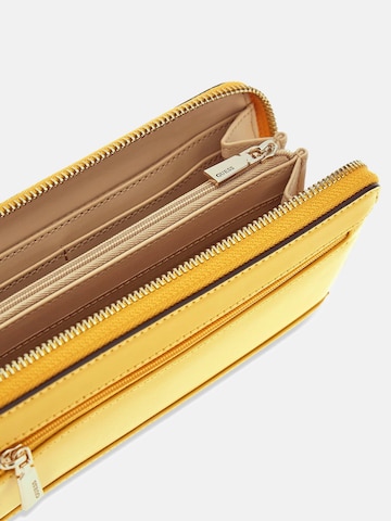 GUESS Wallet 'Janie' in Yellow