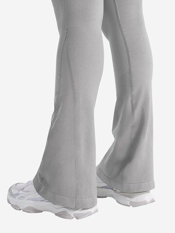 ZAAYO Flared Workout Pants in Grey