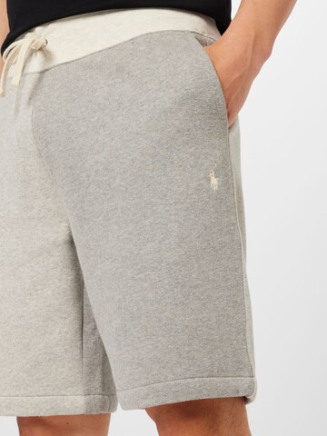Polo Ralph Lauren Regular Trousers in Grey