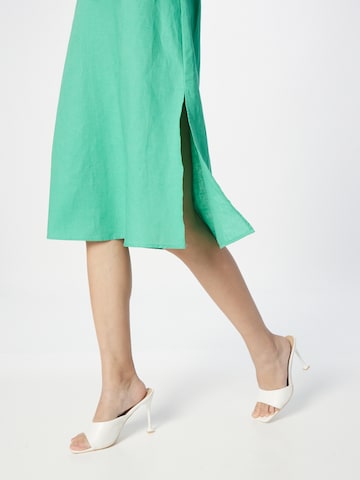 Rochie de la Y.A.S pe verde