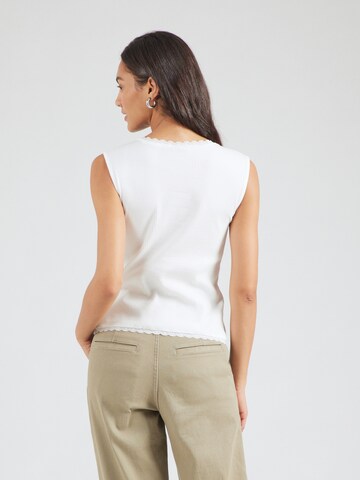 PIECES Top in White