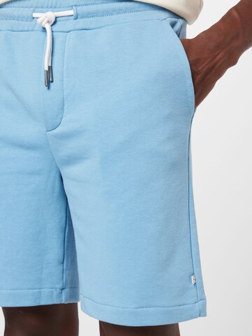 QS - regular Pantalón en azul