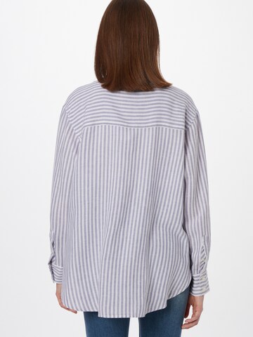 Abercrombie & Fitch Blouse in Blue