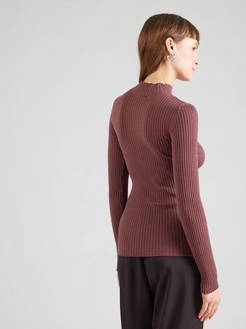 ARMEDANGELS Sweter 'Alaania' w kolorze czerwony
