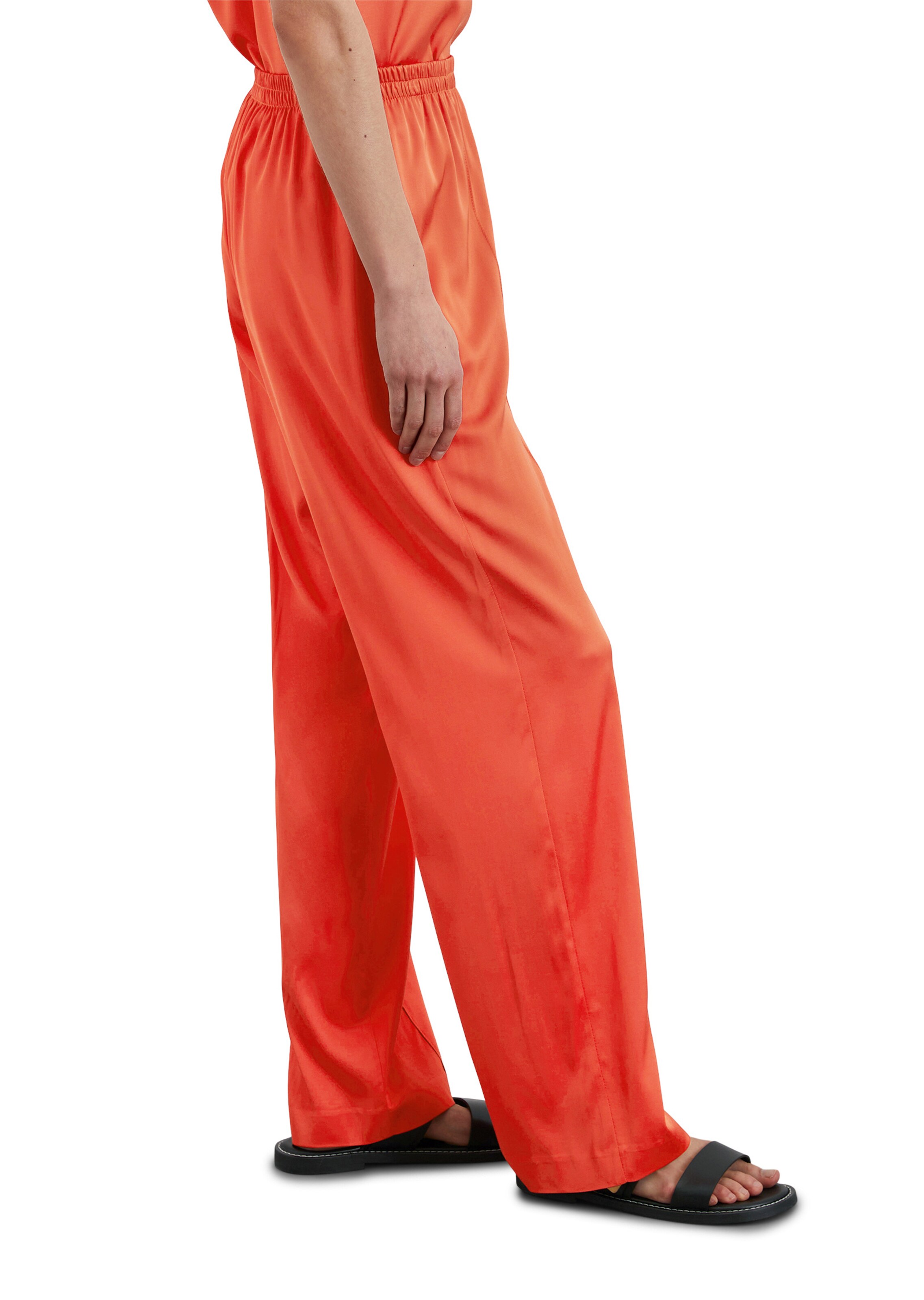 Marc O'Polo Loose fit Pants in Red