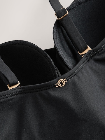 Next Bandeau Shaping-badpak in Zwart