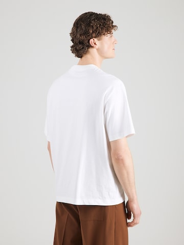 Calvin Klein Jeans Póló 'HERO' - fehér: hátul