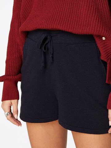 LeGer by Lena Gercke Skinny Shorts 'Mona' in Blau