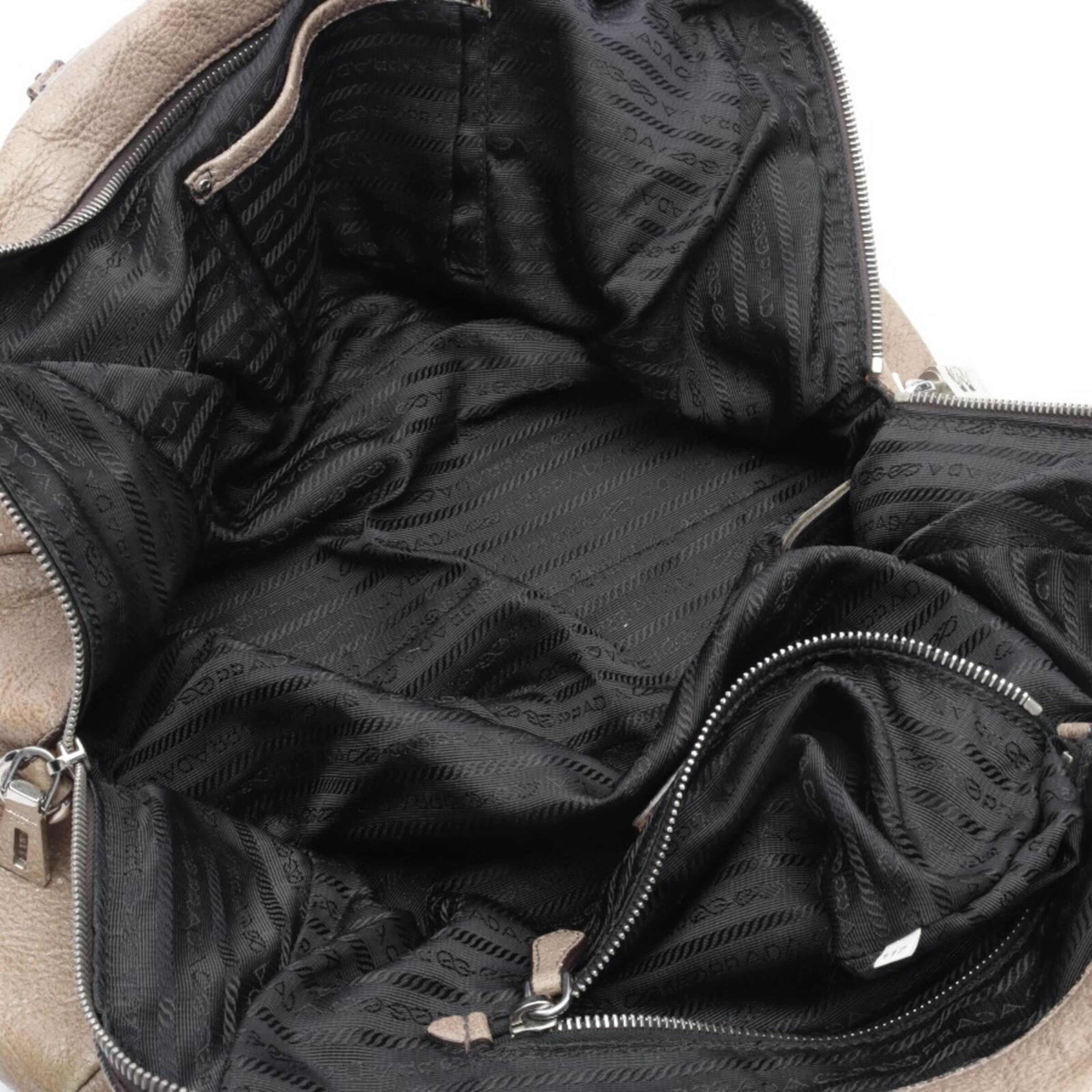 PRADA Handtasche One Size in Braun