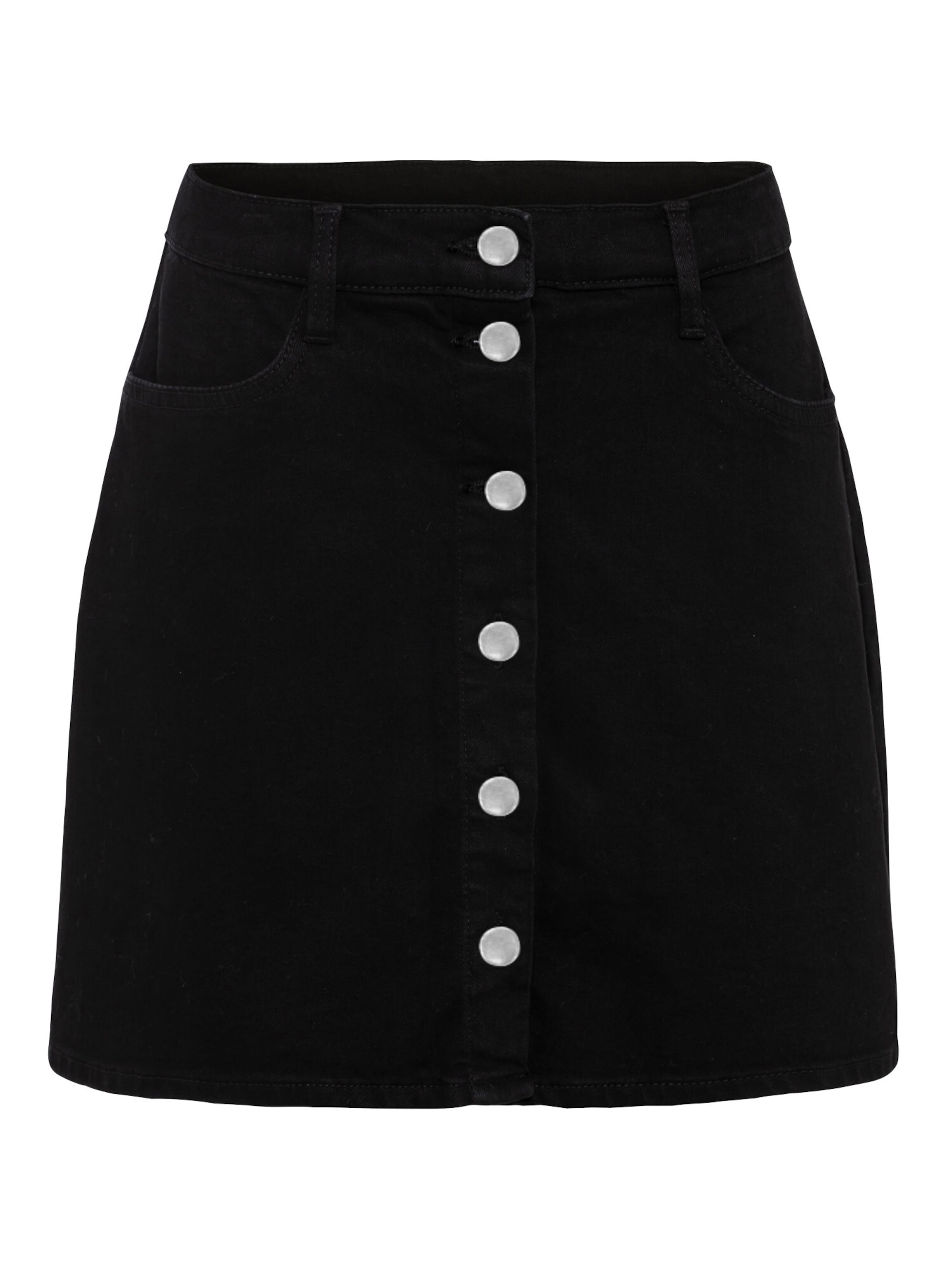 bonprix Skirt in Black: front