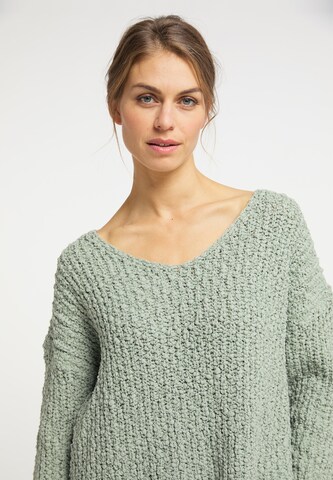 Usha Oversized sweater in Green